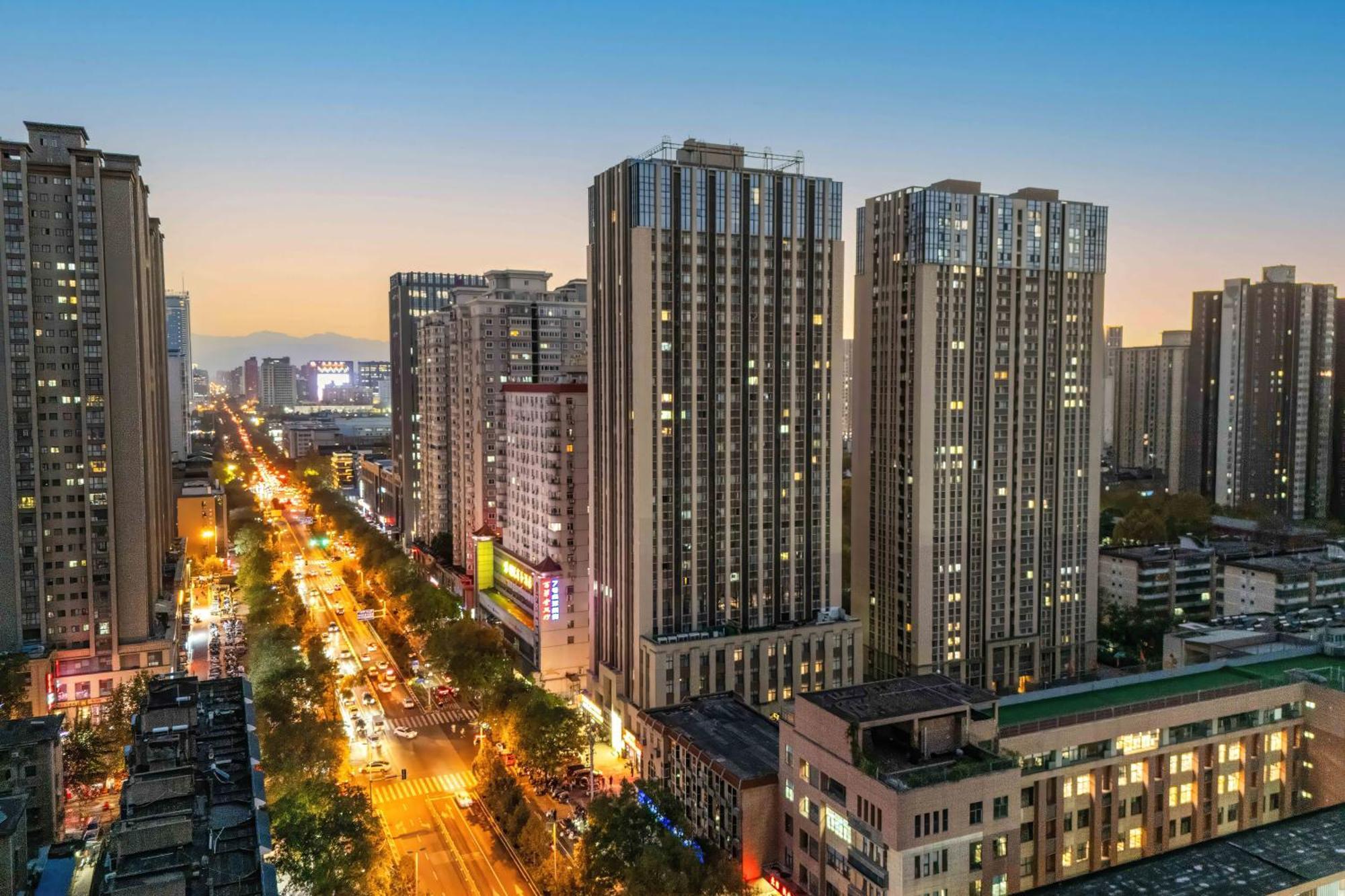 Hesu Designer Hotel & Suites -Near Xi'An Drum Tower And Yongning Gate -Free Laundry Luggage Storage -Kitty Cafe With Freshly Ground Coffee -24H Front Desk -English Service Exterior photo